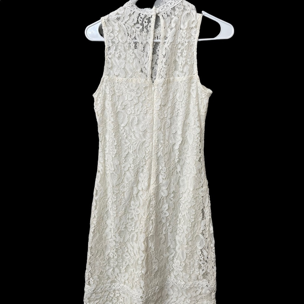 Kensie Soft White Lace Summer Sleeveless Shift Dress Size 6 Ret. $108 - Picture 7 of 15